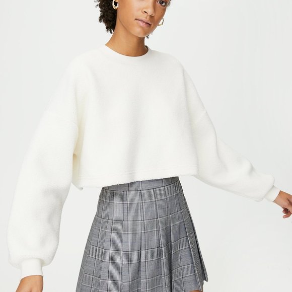 Aritzia Lupa Sweater - Picture 2 of 2